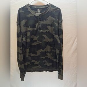 Men's Camouflage Long Sleeve Henley Shirt